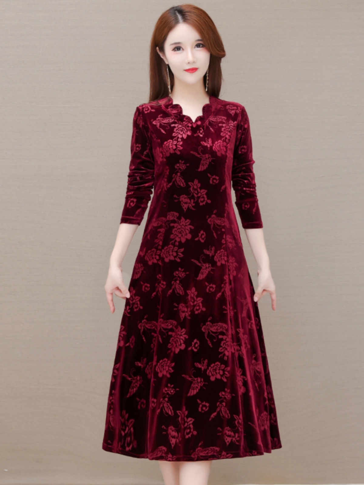 Women Fashion Over 60 - Elegant Velvet Dress V-Neck Midi Skirt