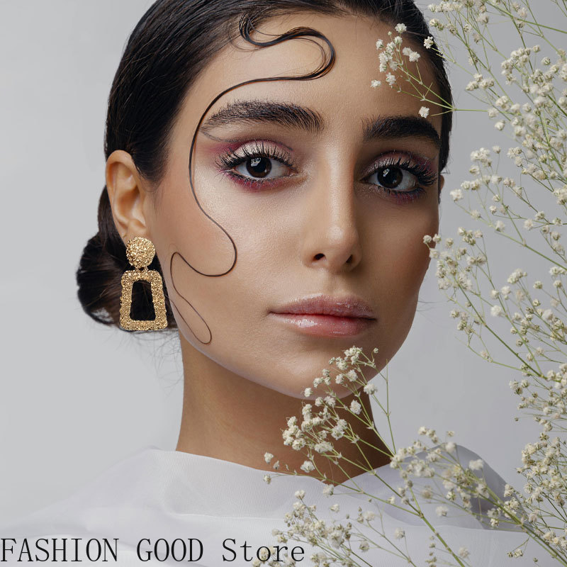 Metal Earrings High-end Hollow - Women'S Fashion Website review and price