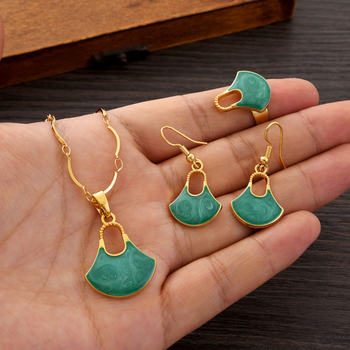 Fashion PNG Gold Color Jewelry - Women Fashion Png review and price